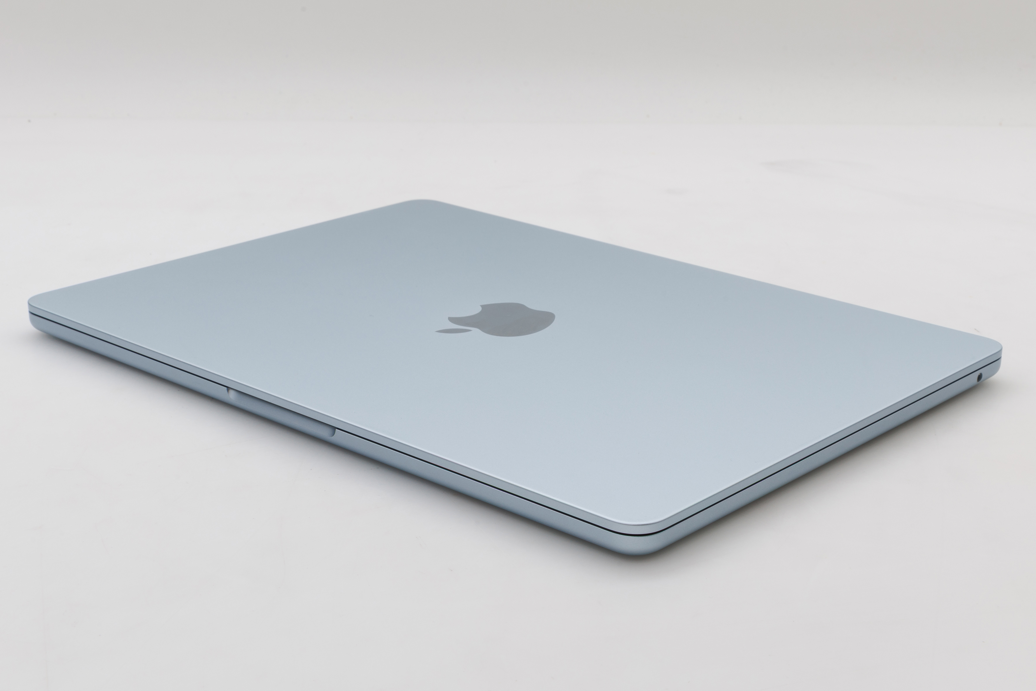 Apple MacBook Air 13-inch M4 (2025) - Laptops — Consumer NZ