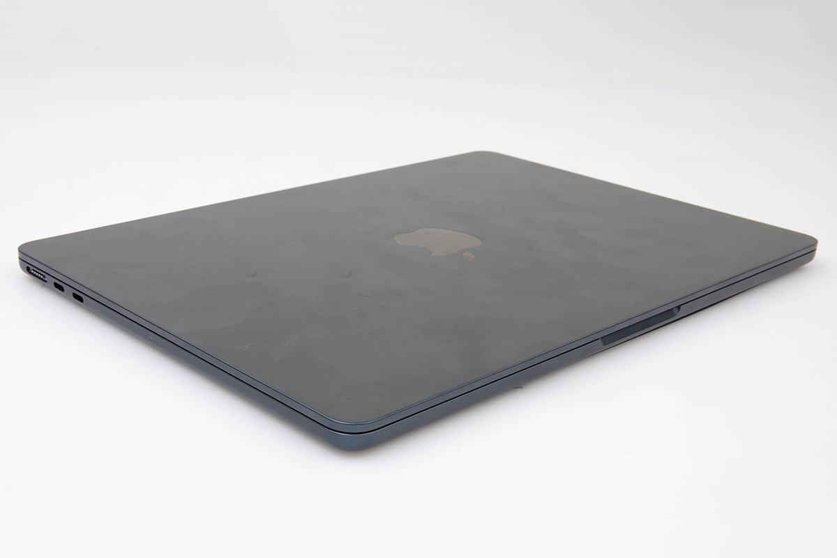 Apple MacBook Air 13.6-inch M2 (2022) - Laptops — Consumer NZ