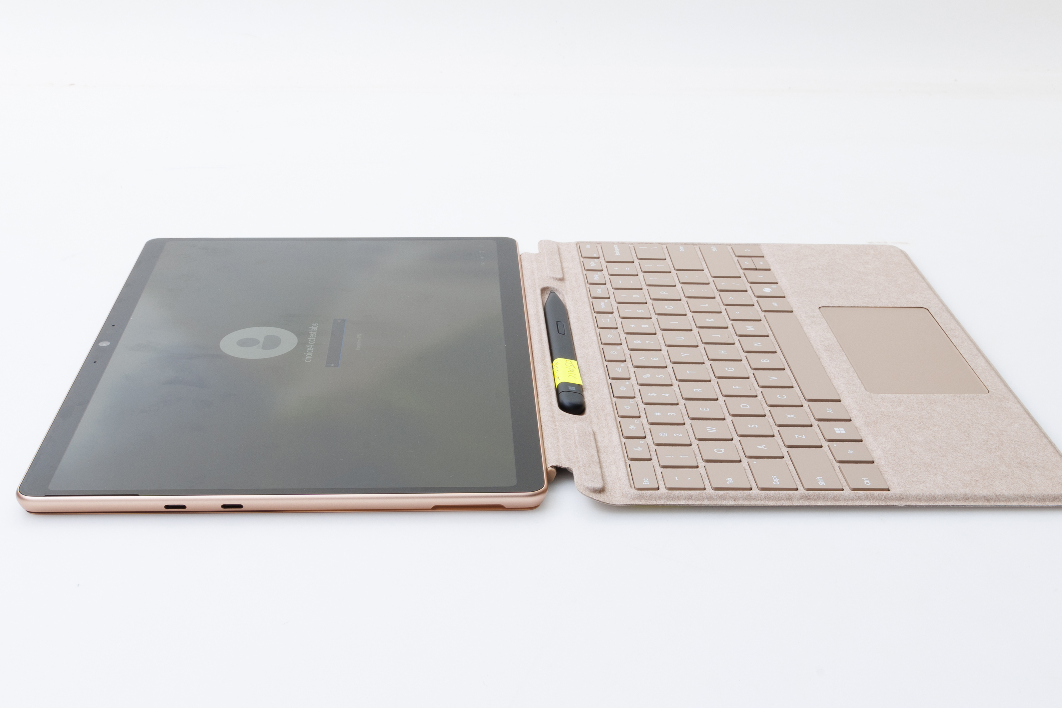 K*u様 Microsoft Surface Pro Model 2076 Tableta Microsoft Surface 
